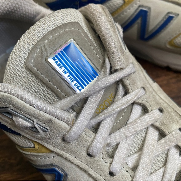 New Balance 990v5 Size 8.5 Women's Nimbus Cloud White Sneakers W990NR5 - Picture 5 of 13